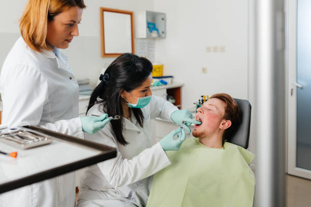 Best Emergency Dental Care for Broken or Chipped Teeth in Hanscom Af, MA